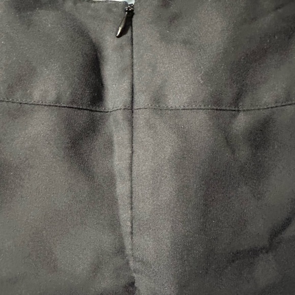 Geoffrey Beene Sport women's size 10 black floral twirly skirt - Picture 4 of 5